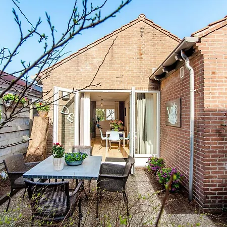 Jade & Ruby Zandvoort